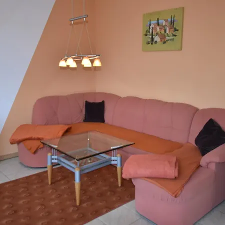 Beachside Bungalow, Cleaning Included Ferienhaus